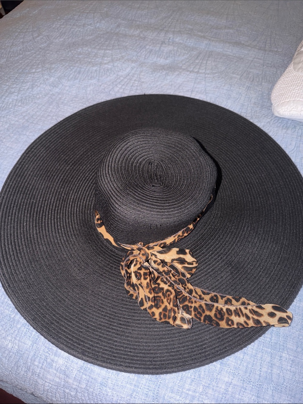 Wide Brim Black Sun Hat with Leopard Scarf